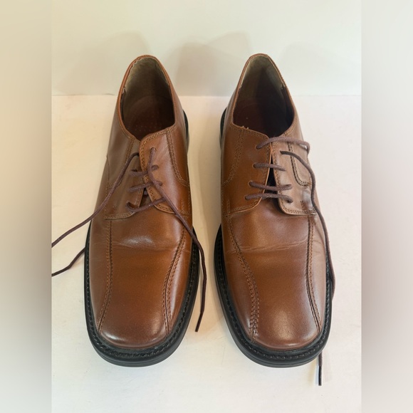 Oxfords_&_Derbys